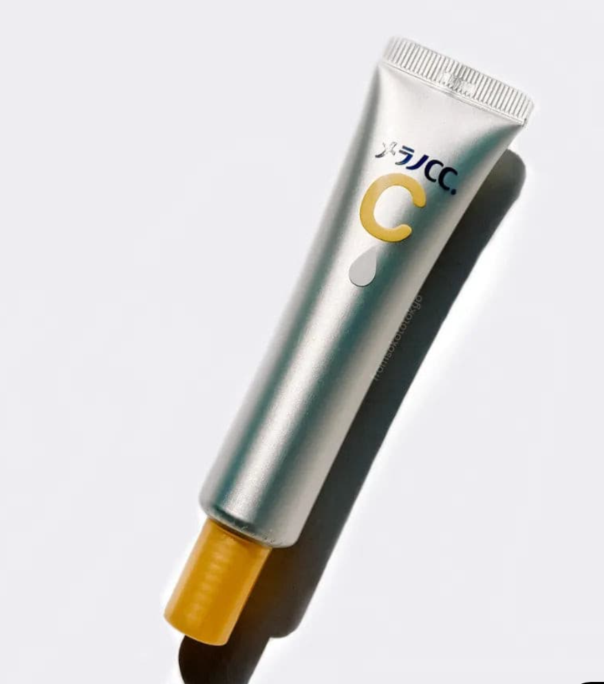 Melano CC Premium Brightening Essence